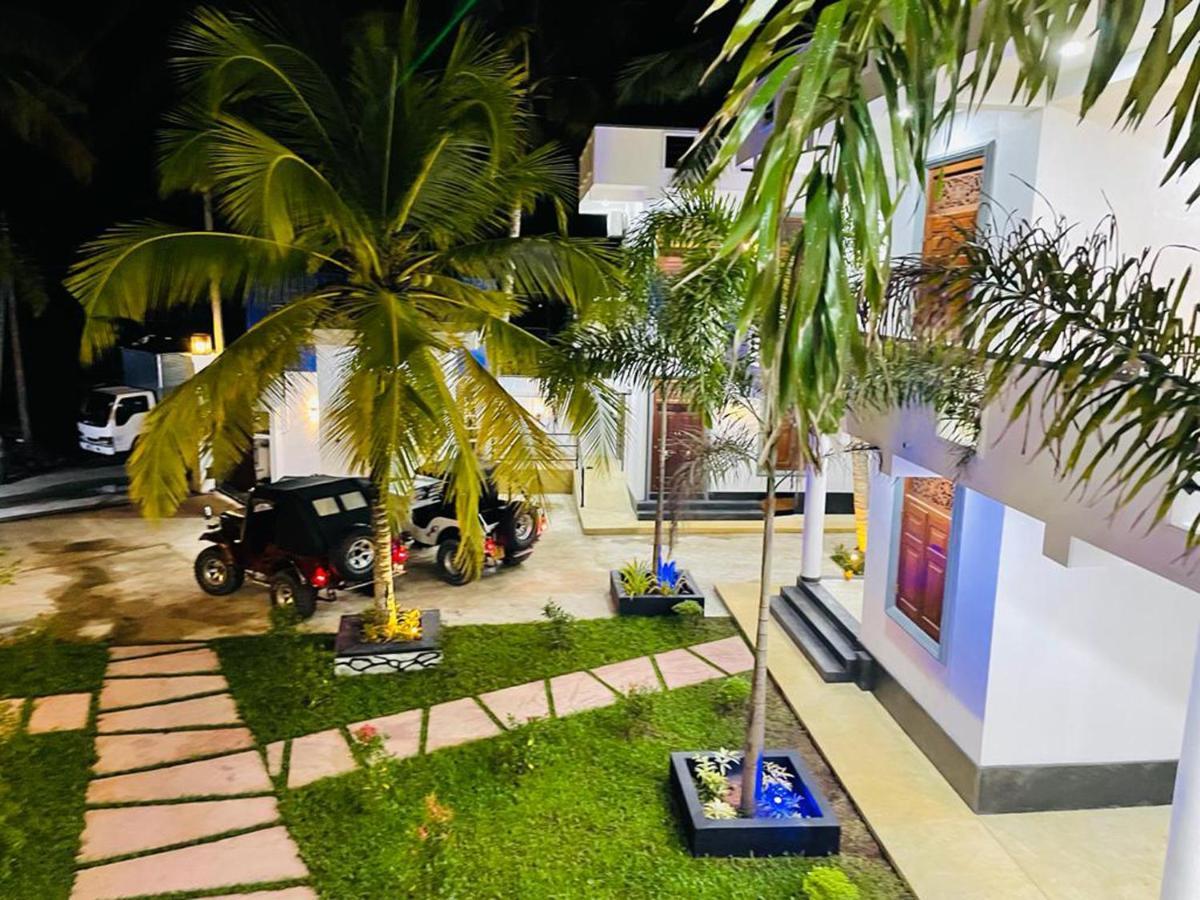 Ceagull Hotell Ahangama Exteriör bild