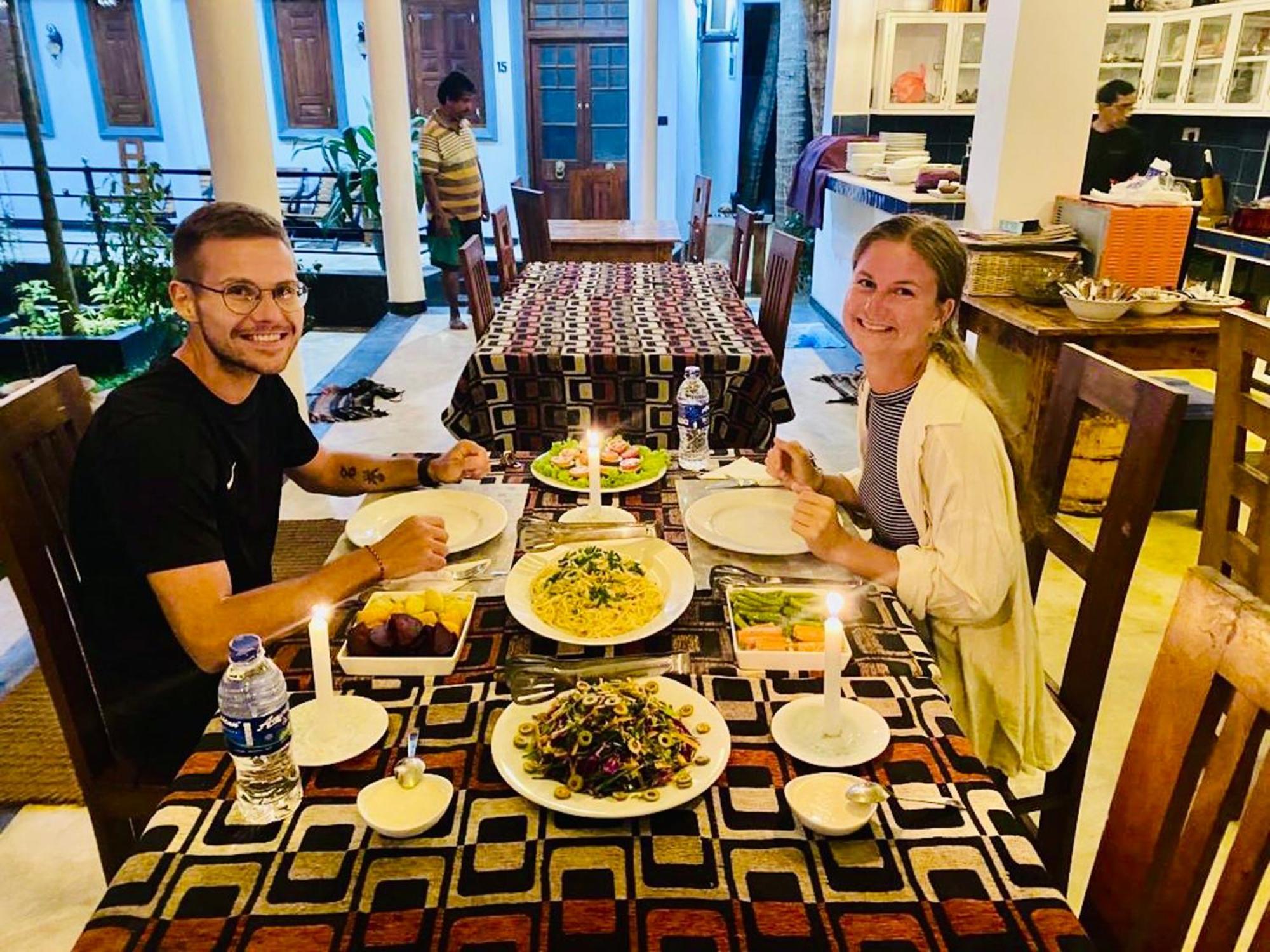 Ceagull Hotell Ahangama Exteriör bild