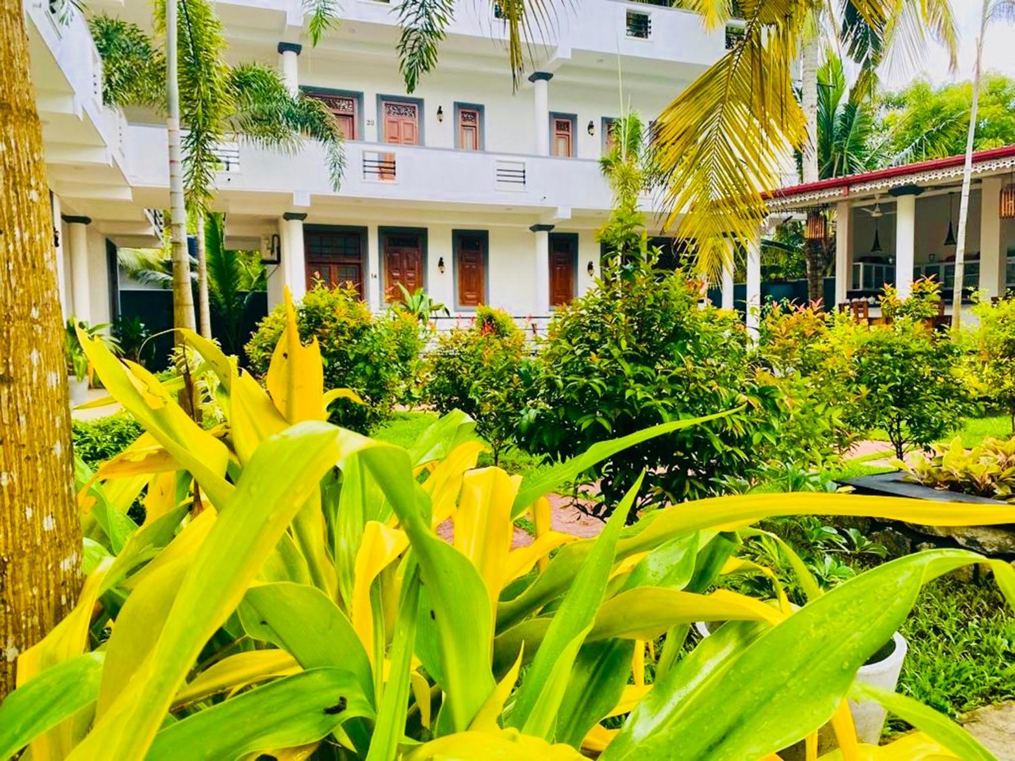 Ceagull Hotell Ahangama Exteriör bild