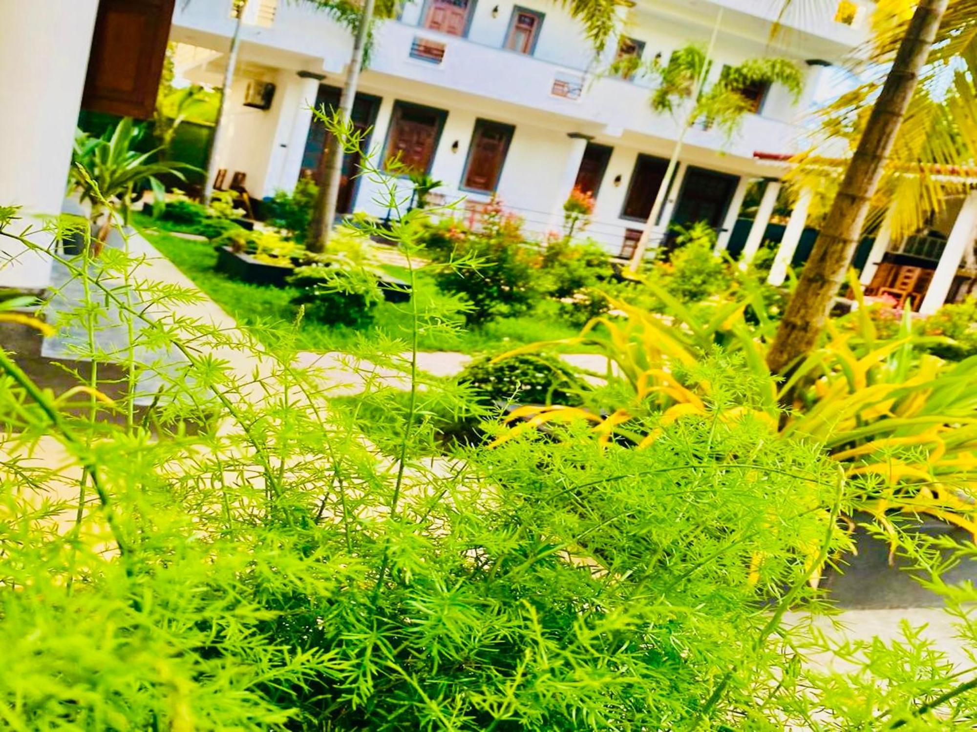 Ceagull Hotell Ahangama Exteriör bild